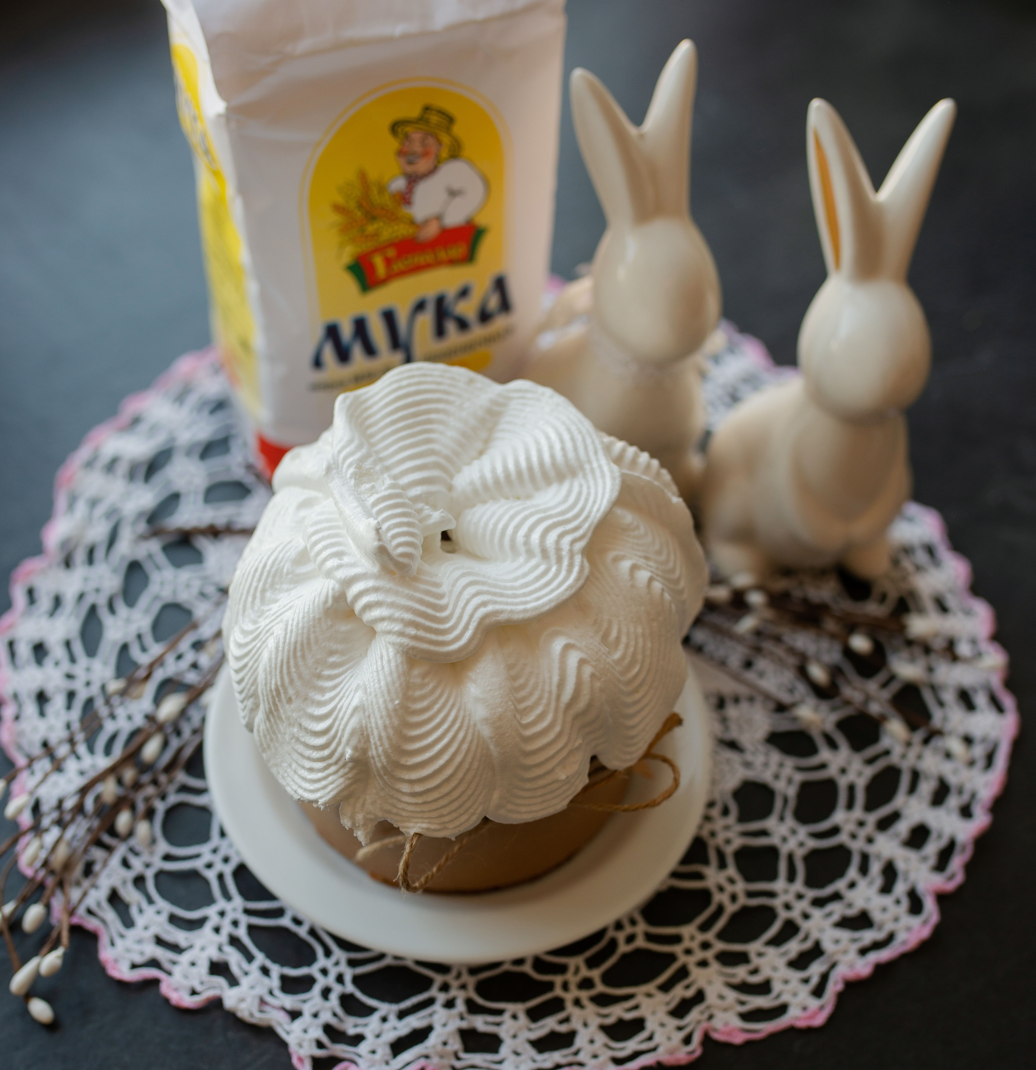 Вкус праздника: мягкий творожный кулич с насыщенным ароматом и воздушной текстурой