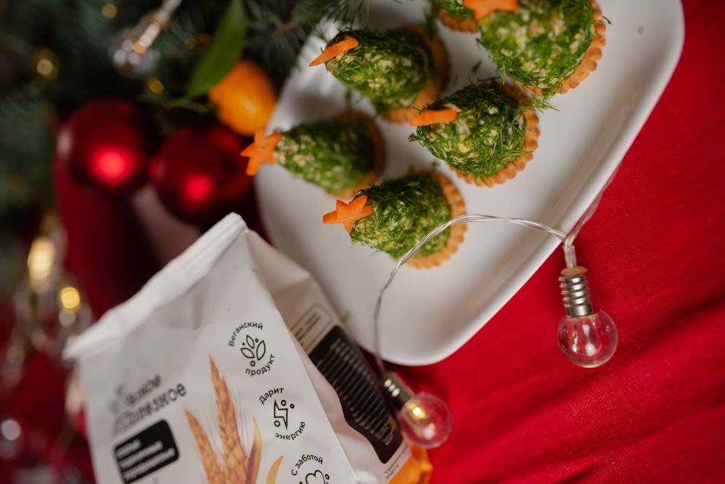 Новогодняя закуска "Ёлочки"